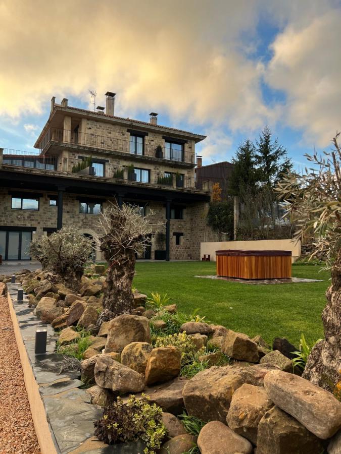 Duruelo Mountain Suites ドゥルエロ・デ・ラ・シエラ エクステリア 写真
